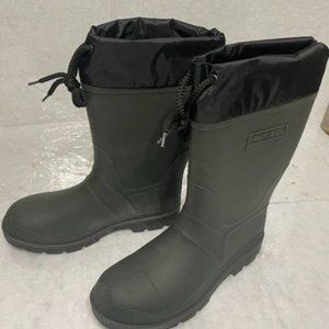 Kamik Mens Green Snow boots Size 10- NEW